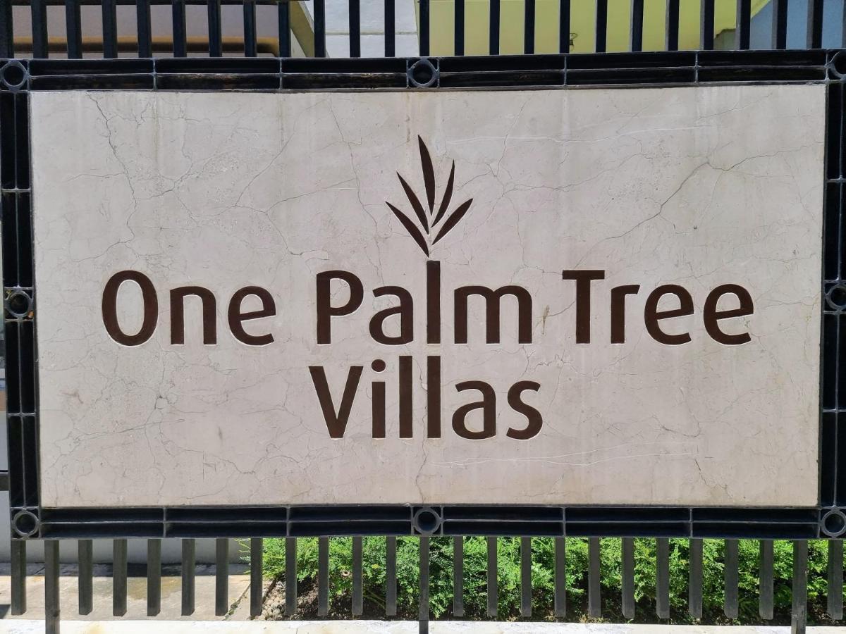 One Palm Tree Villas Condo Across Naia Terminal 3 Manilla Buitenkant foto